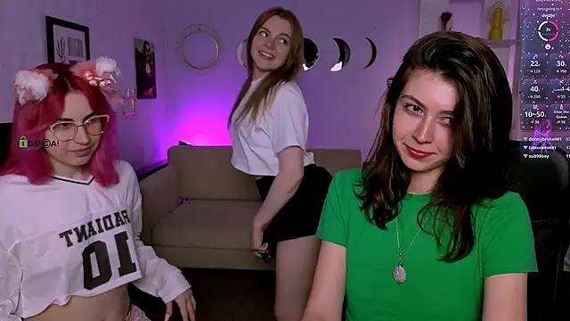 Snapshot of kitniss_dreamy chatting on 06.30.26 kitniss dreamy online show from 06.30.26