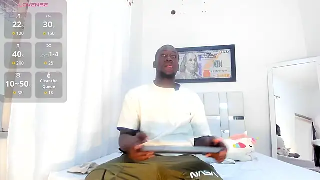 lucas manzon online show from 12.05.25