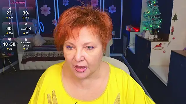 Kira Kenett online show from 12.23.25