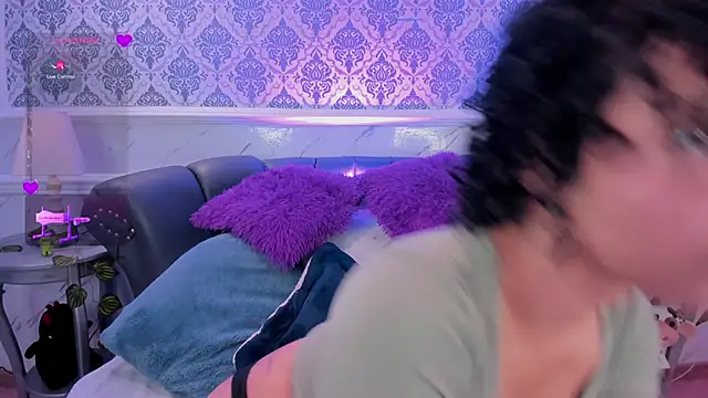 DaniCollinn  online show from 02.19.26