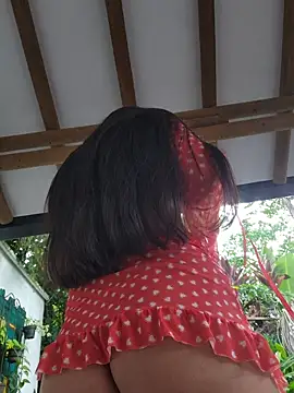 Snapshot of Rumy_2005 chatting on 11.20.25 Rumy 2005 online show from 11.20.25