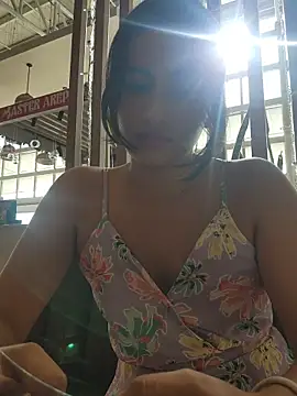 Snapshot of Rumy_2005 chatting on 11.28.25 Rumy 2005 online show from 11.28.25