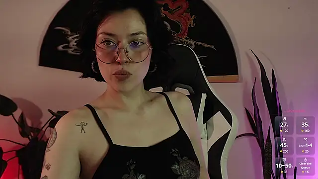 Ellyuwuw online show from 02.25.26