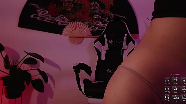 Ellyuwuw online show from 02.27.26