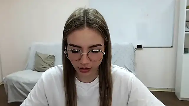 Snapshot of aSingleOne chatting on 10.22.25 aSingleOne online show from 10.22.25