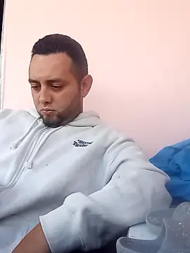 angelitocalientico online show from 10.20.25