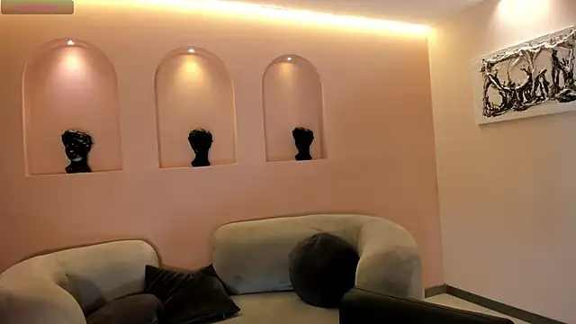 LaurentConnor online show from 10.26.25