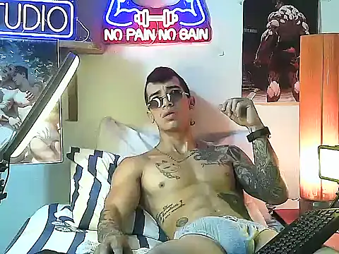 Strongcockfitness online show from 10.10.25