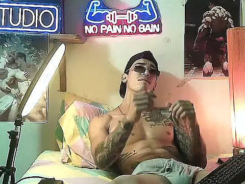 Strongcockfitness online show from 11.04.25