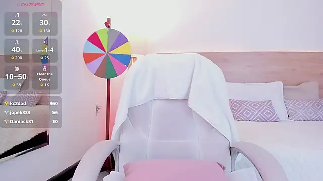 Snapshot of GinebraBrown chatting on 01.08.26 GinebraBrown online show from 01.08.26