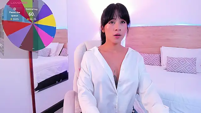 Snapshot of GinebraBrown chatting on 01.10.26 GinebraBrown online show from 01.10.26