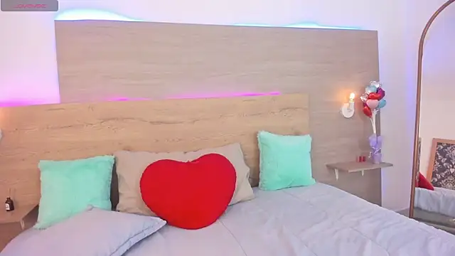 Snapshot of GinebraBrown chatting on 02.19.26 GinebraBrown online show from 02.19.26