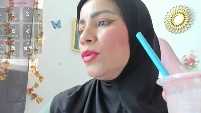 Snapshot of dalila_kemur chatting on 02.12.26 dalila kemur online show from 02.12.26