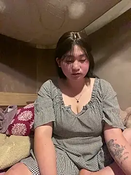 Snapshot of ha-cute chatting on 03.11.26 ha-cute online show from 03.11.26
