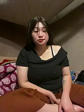 Snapshot of ha-cute chatting on 03.17.26 ha-cute online show from 03.17.26