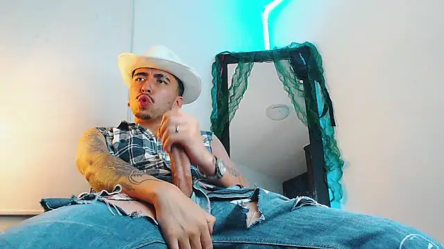 liamty luxor online show from 12.16.25