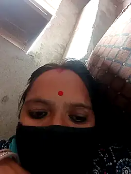 Snapshot of suhani_sharmj chatting on 12.02.25 suhani sharmj online show from 12.02.25