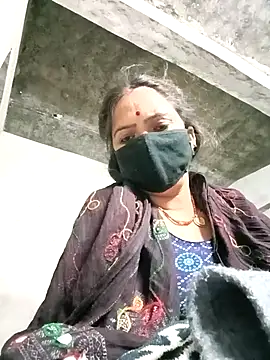 Snapshot of suhani_sharmj chatting on 01.08.26 suhani sharmj online show from 01.08.26