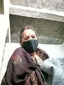 Snapshot of suhani_sharmj chatting on 01.09.26 suhani sharmj online show from 01.09.26