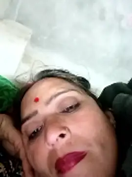 Snapshot of suhani_sharmj chatting on 01.11.26 suhani sharmj online show from 01.11.26