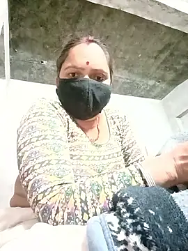 Snapshot of suhani_sharmj chatting on 01.15.26 suhani sharmj online show from 01.15.26