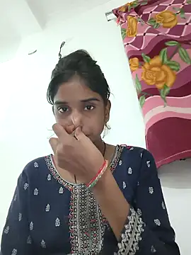 Snapshot of Hot-Soniya2 chatting on 10.30.25 Hot-Soniya2 online show from 10.30.25