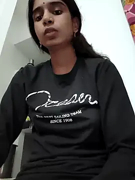 Snapshot of Hot-Soniya2 chatting on 11.02.25 Hot-Soniya2 online show from 11.02.25