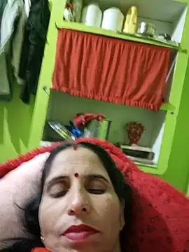 Snapshot of Hot_liya54 chatting on 10.06.25 Hot liya54 online show from 10.06.25