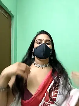 Snapshot of naughty_nataasa chatting on 11.11.25 naughty nataasa online show from 11.11.25