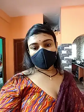 Snapshot of naughty_nataasa chatting on 12.16.25 naughty nataasa online show from 12.16.25