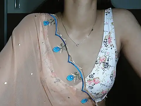 Snapshot of cute_seemu chatting on 09.25.25 cute seemu online show from 09.25.25