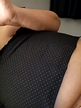 Snapshot of xlatinastar chatting on 11.12.25 xlatinastar online show from 11.12.25