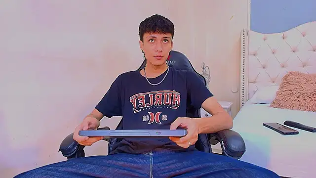 Lean Portman online show from 03.26.26