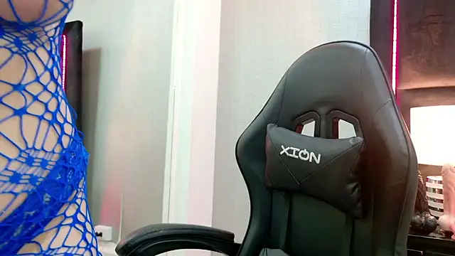 Snapshot of Sweet_Lucianaa chatting on 11.06.25 Sweet Lucianaa online show from 11.06.25