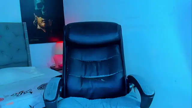 megan rousexx online show from 10.19.25