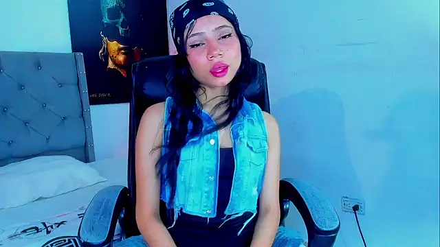 megan rousexx online show from 10.20.25