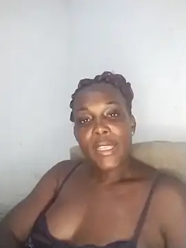 Morena 2021 online show from 12.04.25