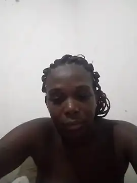 Morena 2021 online show from 12.18.25