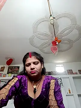 Snapshot of Rani_sahiba chatting on 10.23.25 Rani sahiba online show from 10.23.25