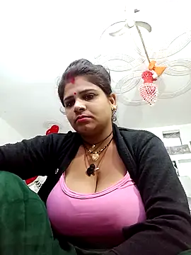 Snapshot of Rani_sahiba chatting on 10.26.25 Rani sahiba online show from 10.26.25