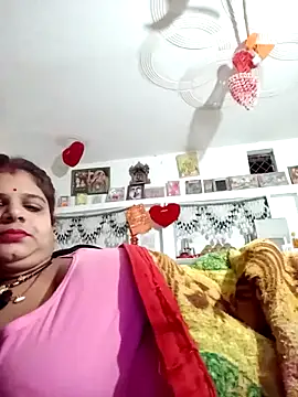 Snapshot of Rani_sahiba chatting on 11.02.25 Rani sahiba online show from 11.02.25