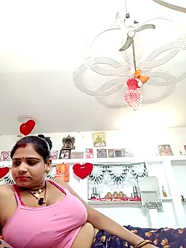 Snapshot of Rani_sahiba chatting on 11.13.25 Rani sahiba online show from 11.13.25