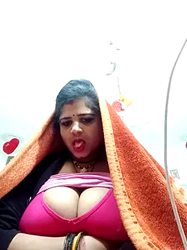 Snapshot of Rani_sahiba chatting on 11.15.25 Rani sahiba online show from 11.15.25