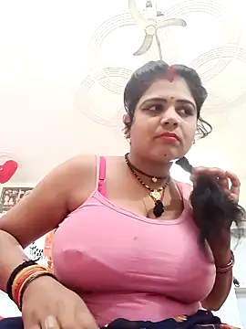 Snapshot of Rani_sahiba chatting on 11.21.25 Rani sahiba online show from 11.21.25