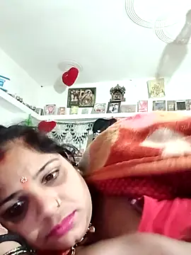 Snapshot of Rani_sahiba chatting on 11.28.25 Rani sahiba online show from 11.28.25