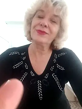 52MiaLove02 online show from 09.24.25