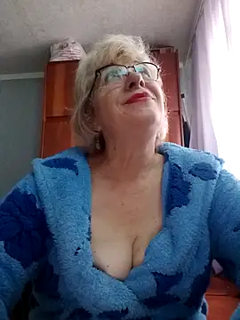 52MiaLove02 online show from 11.16.25