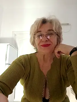 52MiaLove02 online show from 12.05.25