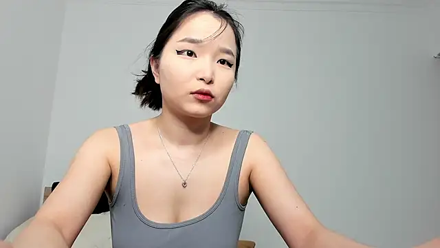 Snapshot of Soyun_Mia chatting on 06.27.26 Soyun Mia online show from 06.27.26