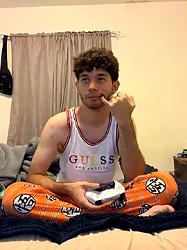 pitudo1313wuero online show from 09.16.25